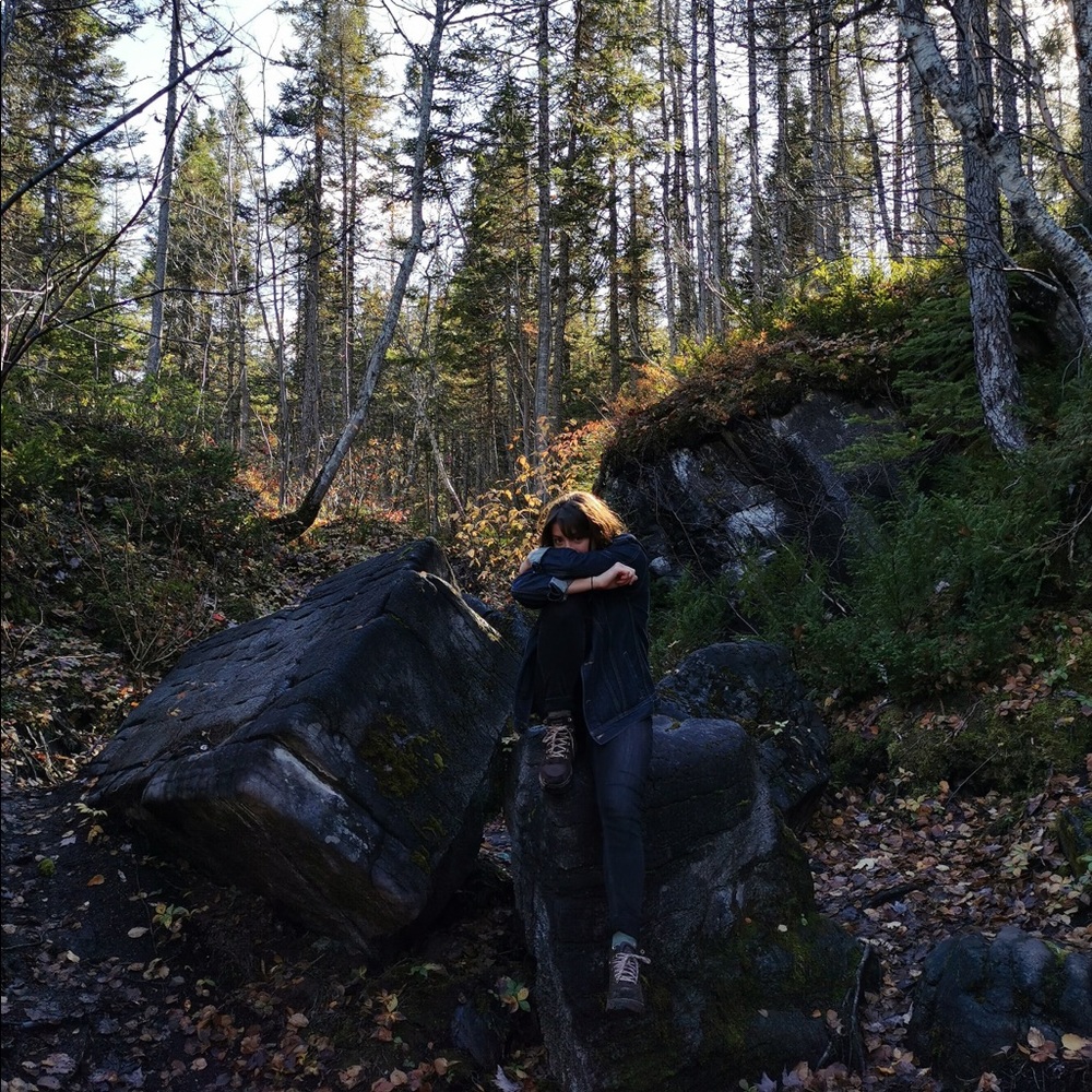 Meet your Posher, Emily